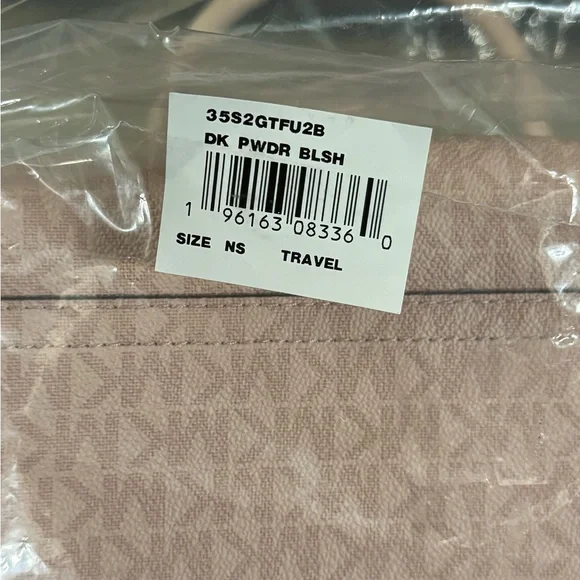 MICHAEL KORS- Medium Travel Duffle Weekender Luggage Bag Powder Blush - Picture 2 of 8